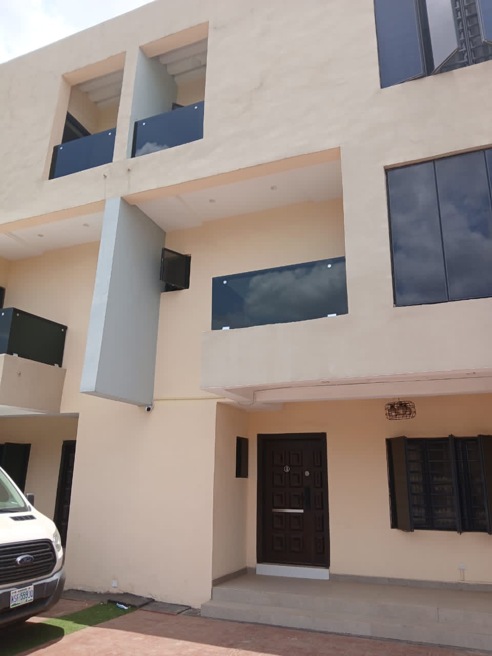 REAL ESTATE FOR RENT